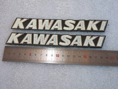 Накладки на бак Kawasaki