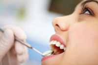 Лечение молочных зубов фронтальной группы при пульпите с реставрацией