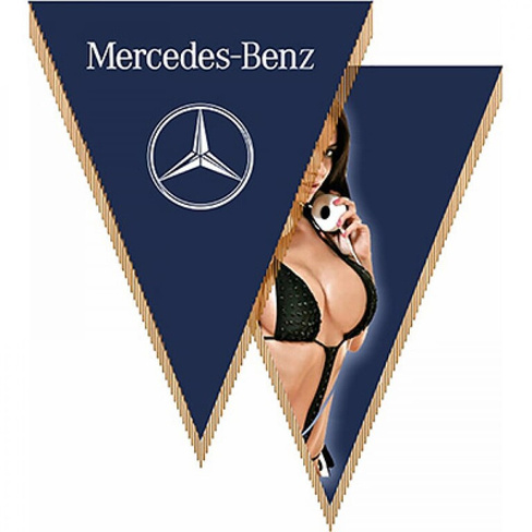 Треугольный автомобильный вымпел SKYWAY Mersedes-Benz с девушкой