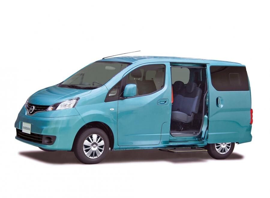 Nissan nv200 i